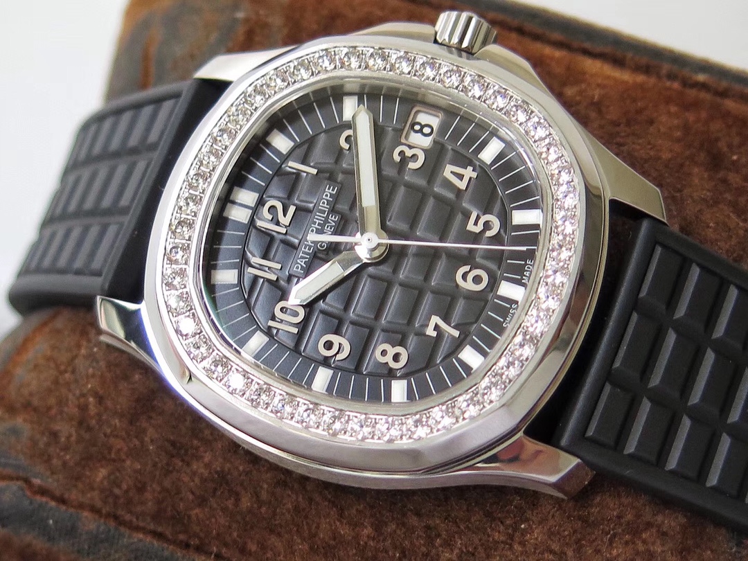 PPF Factory Patek Philippe Aquanaut 5067A Black Dial Diamonds Bezel Stainless Steel Case Black Rubber Strap 324SC Movement 35.6mm - Image 4