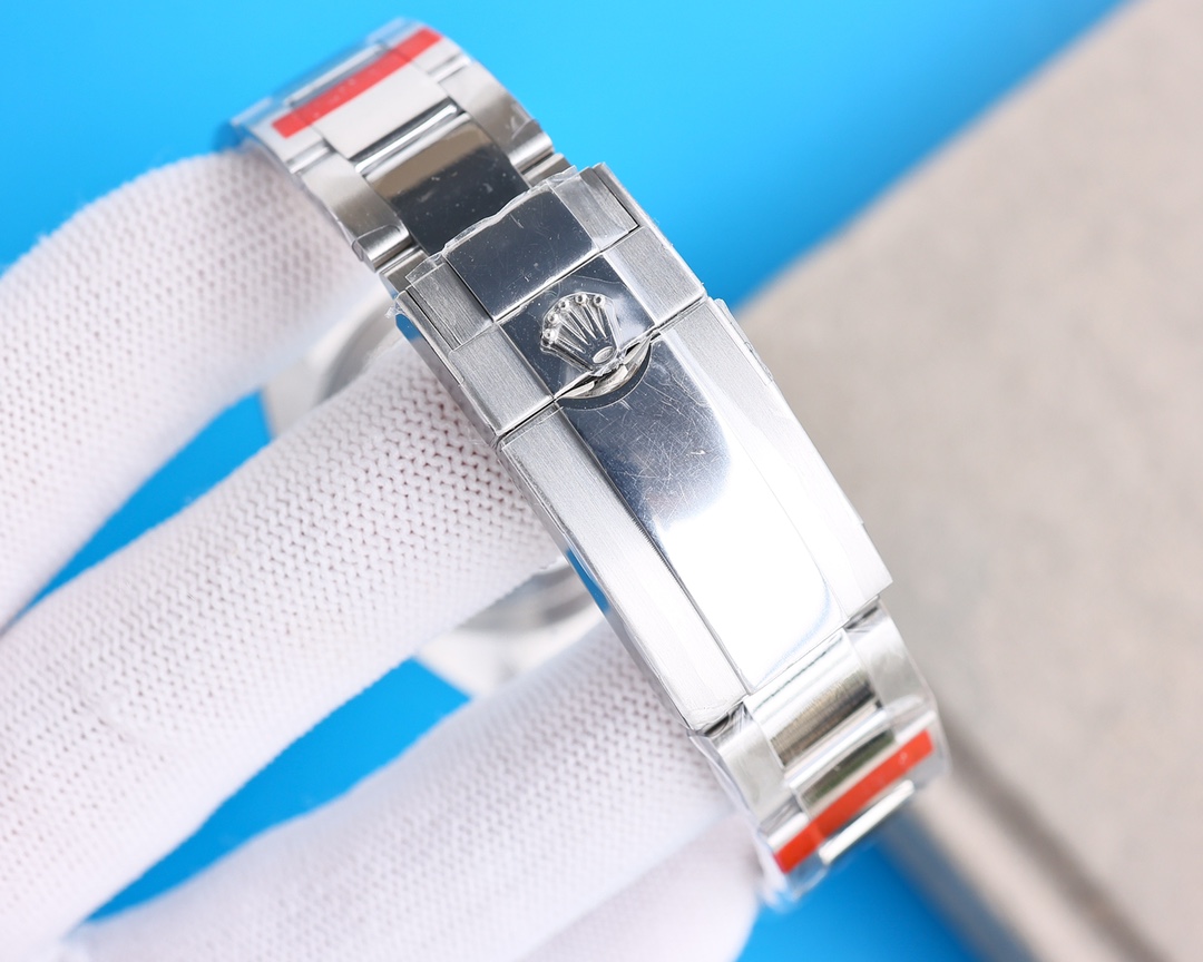 Clean Factory Rolex GMT Master Blue Dial Blue & Red Ceramic Bezel Oyster Bracelet 904L Steel 3186/3285 Movement - Image 10