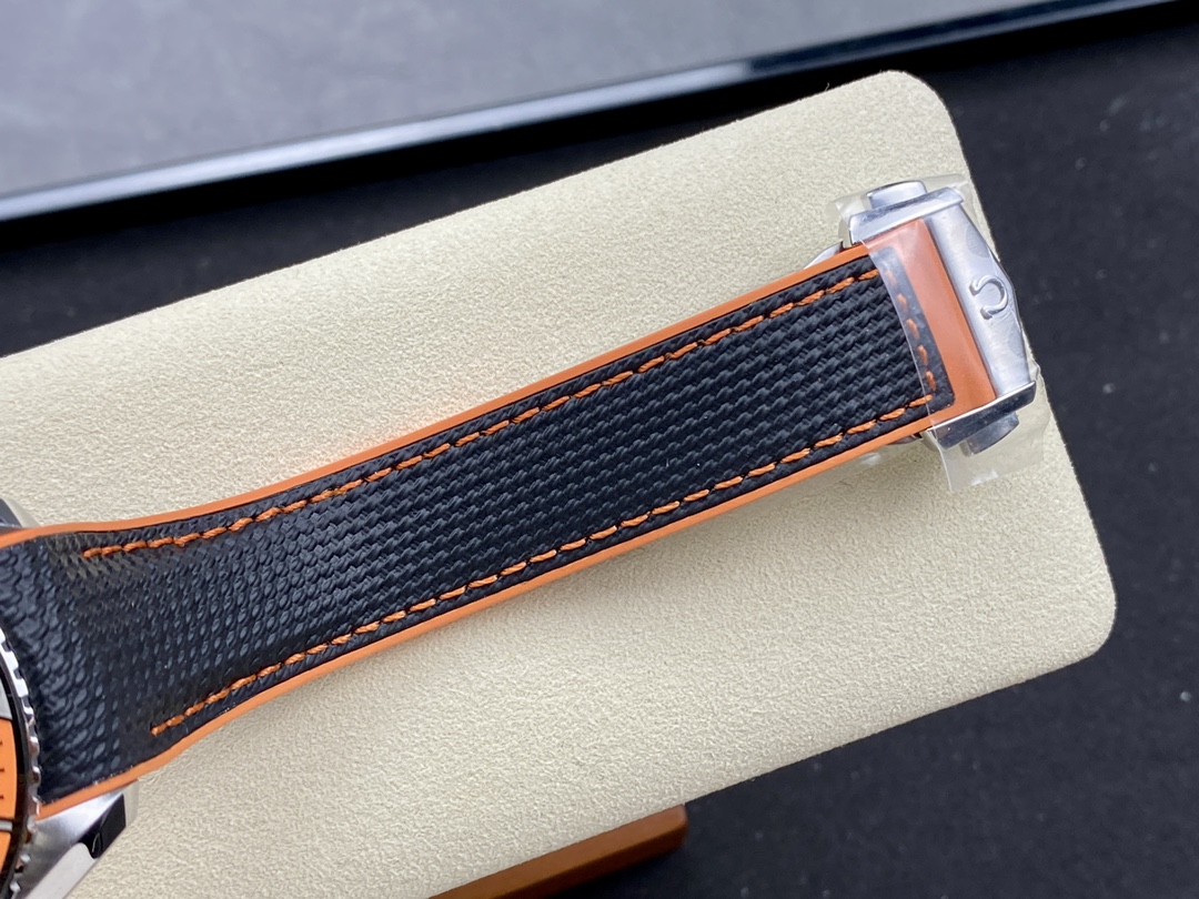 VS Factory Omega Seamaster 600 Black Dial Black&Orange Bezel Rubber Strap 8900 Movement 43.5mm - Image 8