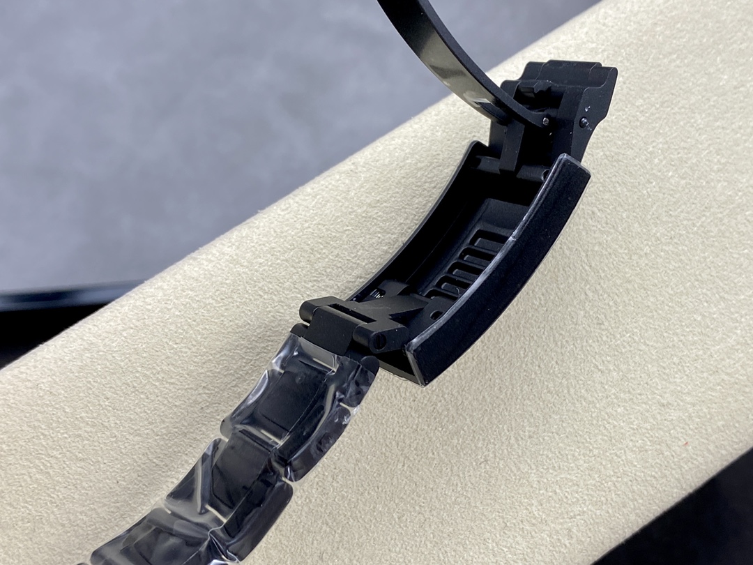 VS Factory Rolex Submariner Diw Black Dial Carbon Fiber Case Black Steel Bracelet 3135 Movement 40mm - Image 8