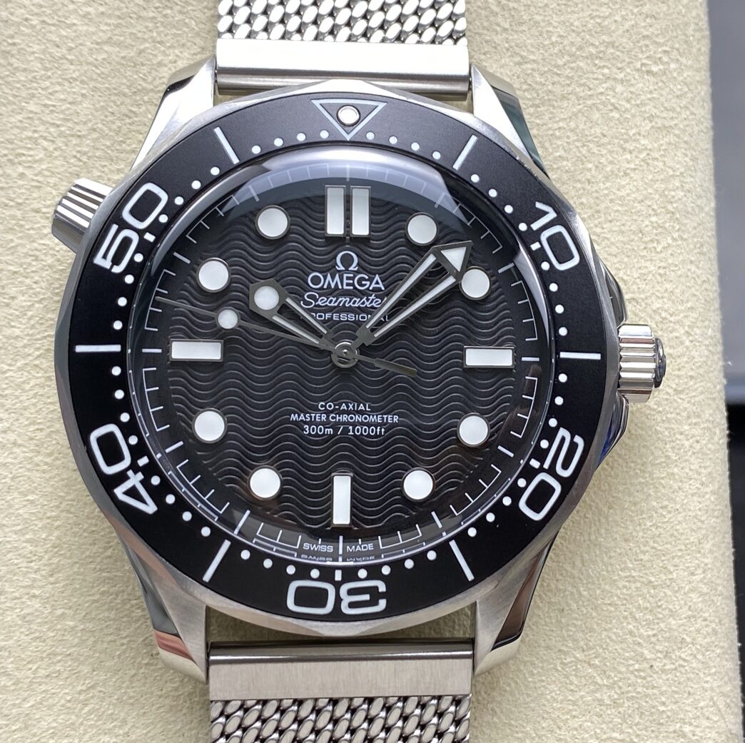 VS Factory Omega Seamaster 300 Black Dial Black Aluminum Bezel 316L Steel Bracelet 8806 Movement 42mm