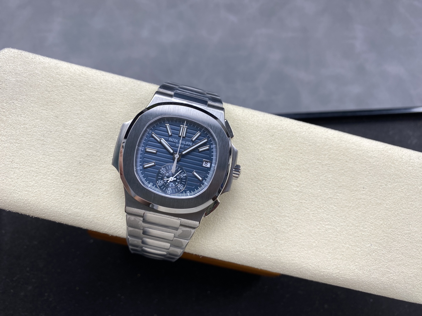 3K Factory Patek Philippe Nautilus 5980 Blue Dial 316L Steel CH28-520C Movement 40.5mm - Image 3