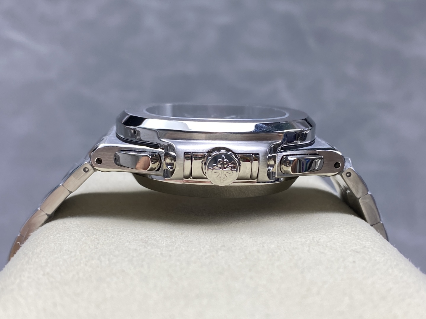 3K Factory Patek Philippe Nautilus 5980 Blue Dial 316L Steel CH28-520C Movement 40.5mm - Image 6