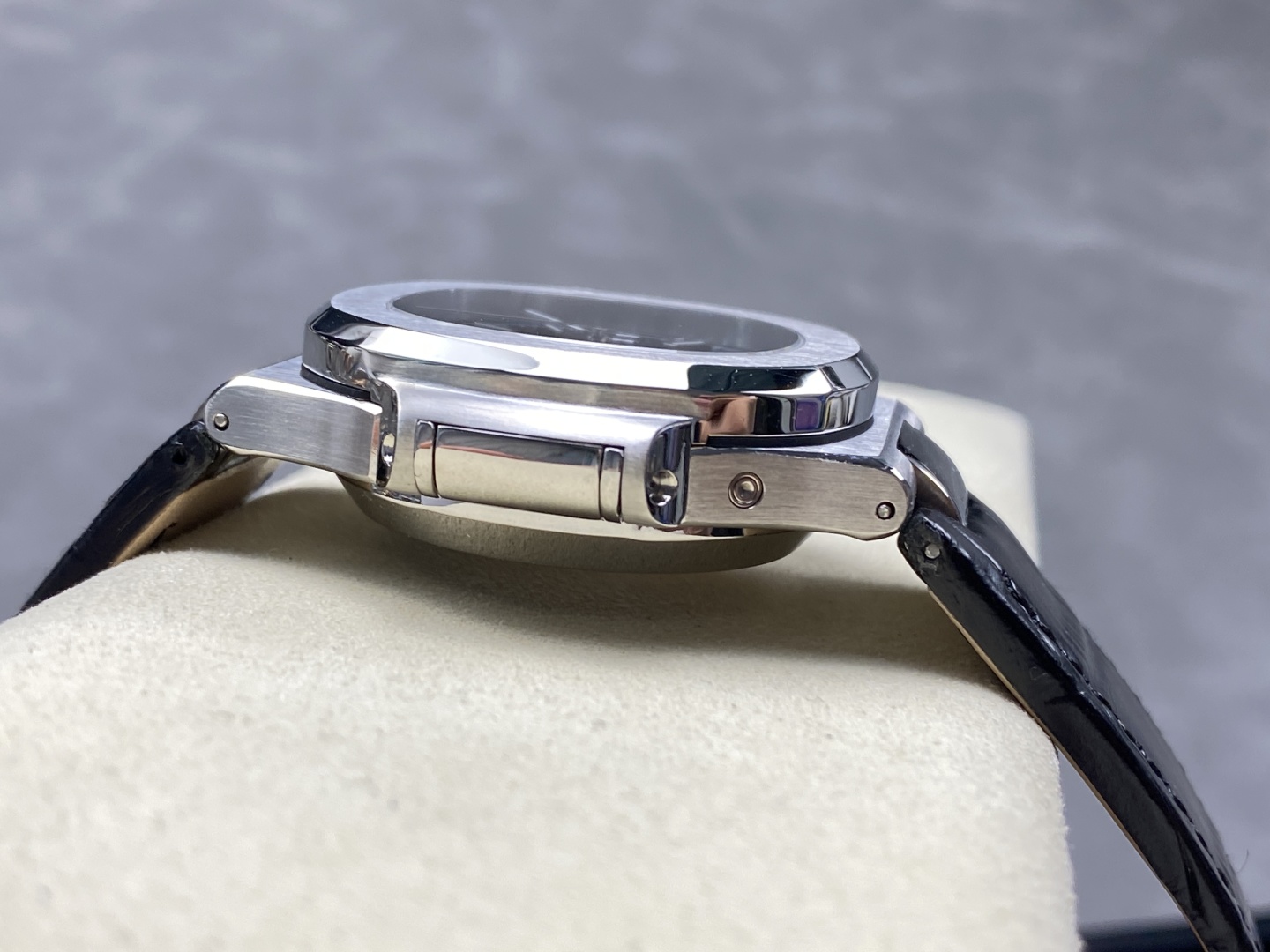 3K Factory Patek Philippe Nautilus 5980 Black Dial 316L Steel Bezel Leather Strap CH28-520C Movement 40.5mm - Image 4